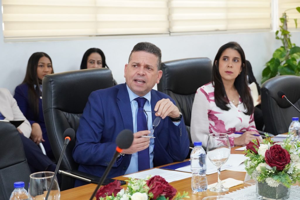 Consejo Directivo de Proindustria celebra  sesión ordinaria y aprueba importantes decisiones para el desarrollo industrial del país