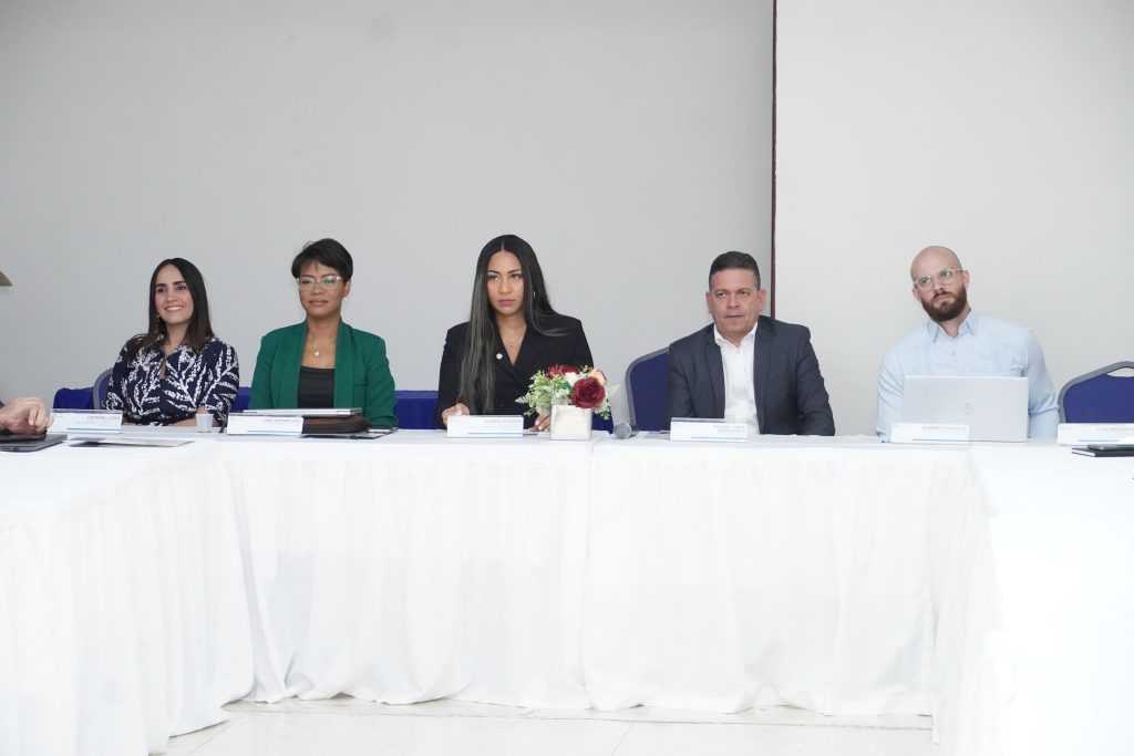 Proindustria impulsa el fortalecimiento de los clústeres industriales con encuentro de líderes sectoriales