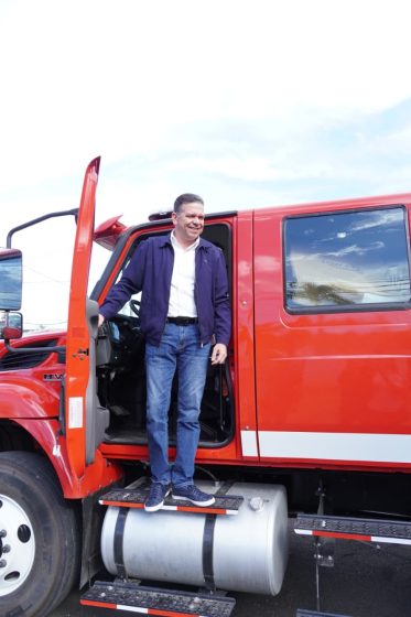 Director general de Proindustria recorre parques zonas francas del Cibao