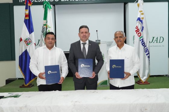 Tabacalera El Artista inicia de operaciones en Zona Franca de Proindustria de San Juan