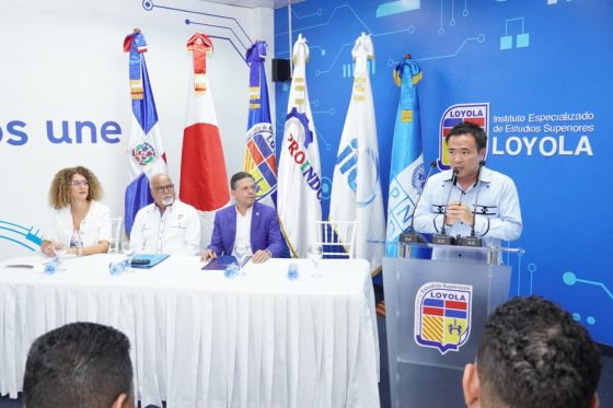 Subdirector general Cristian Ceballos participa en Graduación Extraordinaria de INFOTEP